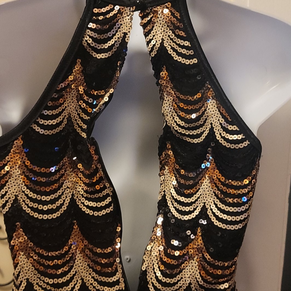 Dress - Picture 5 of 7
